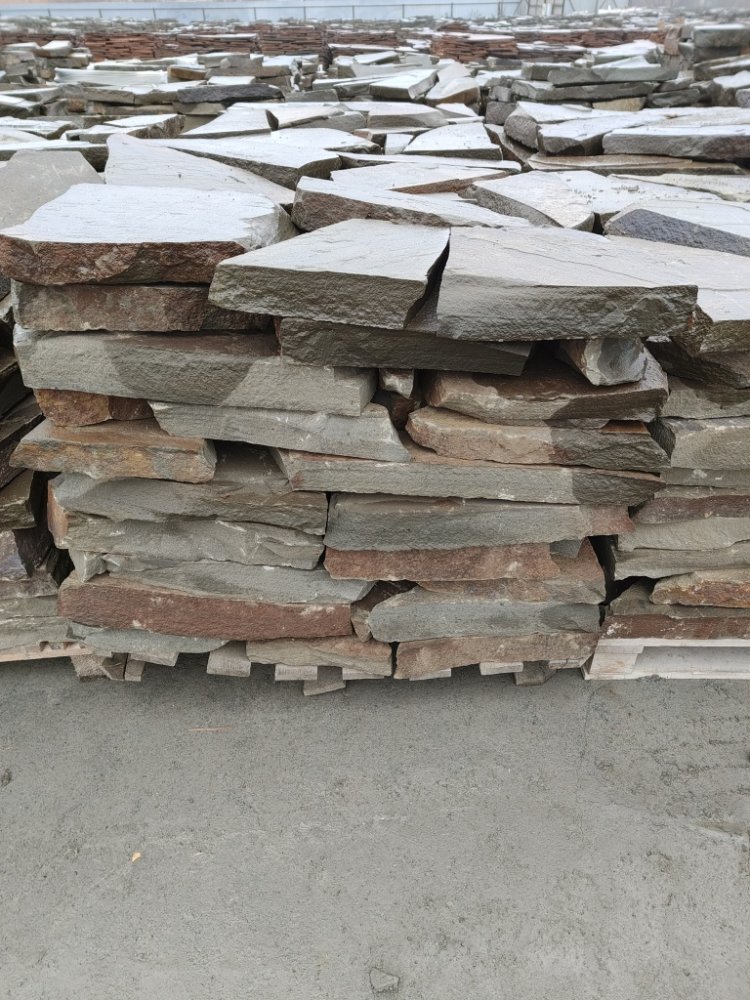 Плитняк песчаник серо-зелёный для мощения 60-65 мм купить в Калуге