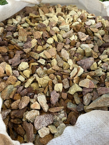 Златолит персиковый декоративная каменная крошка купить в Калуге