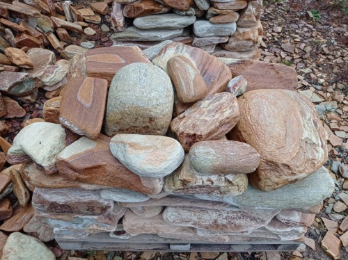 Златолит жёлтый, жёлто-зелёный глыбки и валуны для ланшафтного дизайна купить в Калуге