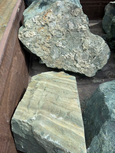 Ландшафтные глыбы зелёные 200-500 килограмм купить в Калуге