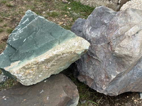 Камни для ландшафтного дизайна зелёные 10-60 килограмм купить в Калуге