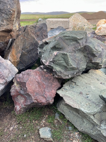 Камни для ландшафтного дизайна зелёные 10-60 килограмм купить в Калуге