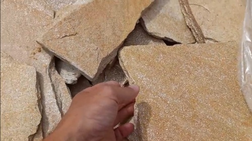 Плитняк златолит жёлтый золотистый для фасада 1,5-3см купить в Калуге