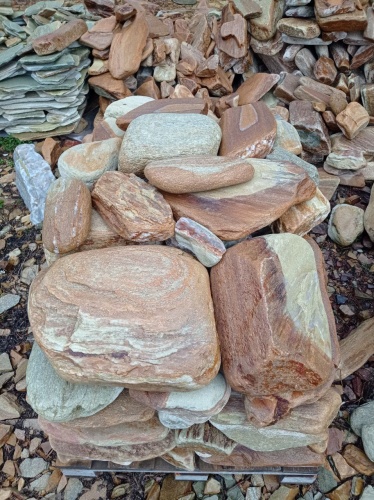 Златолит жёлтый, жёлто-зелёный глыбки и валуны для ланшафтного дизайна купить в Калуге