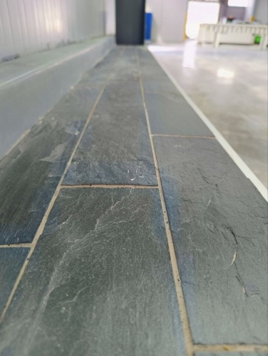 Плитка чёрная из натурального камня фасадная 30 см * 5 см, толщина 7 мм -30 мм купить в Калуге